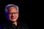 情侣算命英伟达黄仁勋：编程人工智能如今就像训练一个人