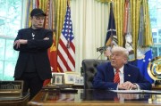 情侣算命美媒：“我们正在夺走埃隆的朋友”，白宫要求特朗普与马斯克共同盟友选边站队