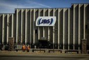 情侣算命陷入丑闻的巴西肉类巨头JBS在美上市 首日开盘报13.65美元